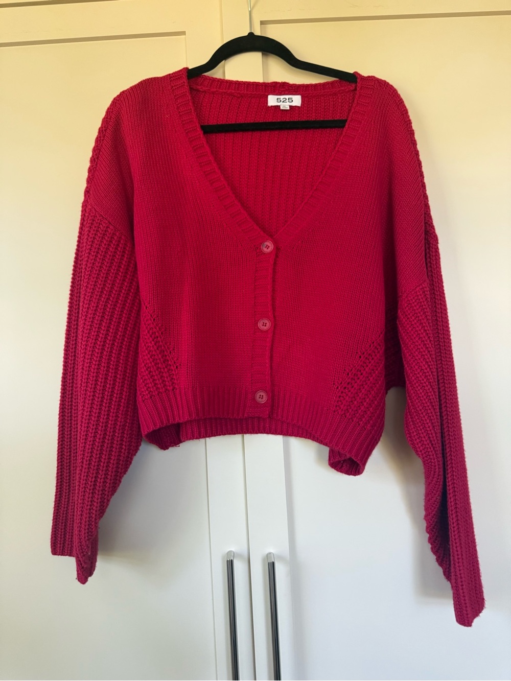 525 Cropped Cardigan - Red